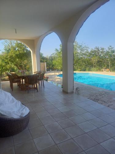 Villa Koumneni in Pano Akourdaleia