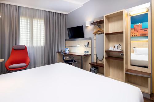 Holiday Inn Express Parma - image 6