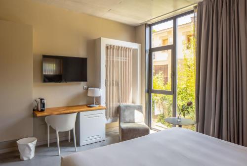 Book the Double Room Double Room