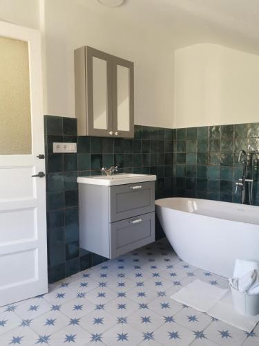 Fürdőszoba, La casona El Espín (La casona El Espin) in Villayon