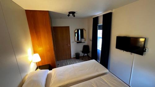 Westfjords - Rooms in Bolungarvika