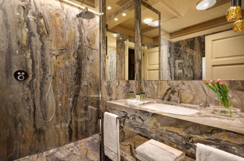 Villa Cortine Palace Hotel - image 6