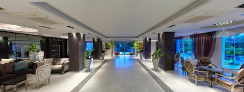 Empfangshalle, Elinotel Apolamare Hotel in Chalkidiki