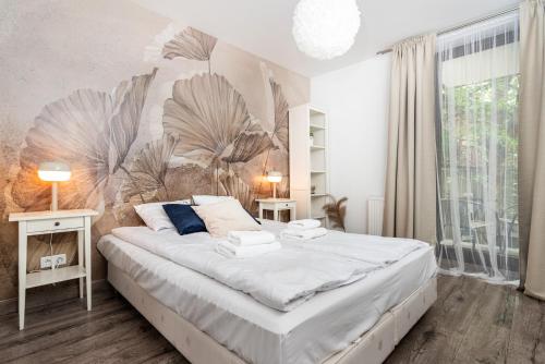 Blossom - Old Town Residence - by Upstairs, Kraków