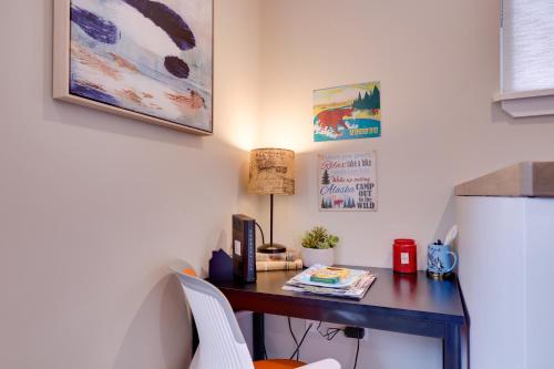Anchorage Apartment with a View about 3 Mi to Airport detail