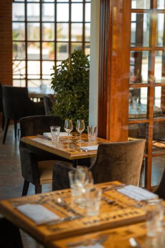 Restaurante, Ermitage de l'Oasis & Spa - Cannes Mandelieu in Mandelieu-la-Napoule