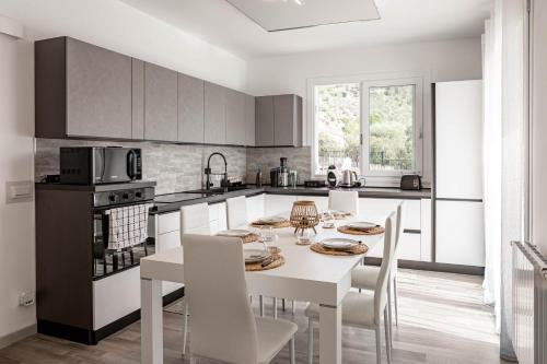  H11 ML HOUSE Giardino- Parcheggio, Unterkunft in Taggia