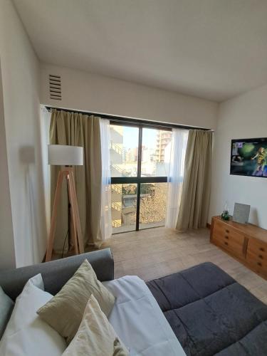 One-Bedroom Apartment image 4