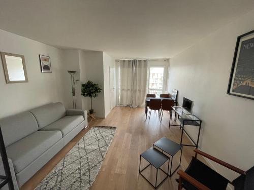 Studio pour 2 personnes avec Balcon Metro Marcel Sambat - Location saisonnière - Boulogne-Billancourt