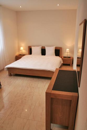  Nest - Bundeststrasse 6-1br in Zug