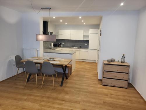 設施, Ferienwohnung an der Eiswiese in 埃伯恩