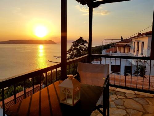 HELGA'S SKOPELOS SUNSET HOUSE