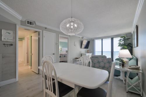 1 Bedroom -1 Bath Ocean View Condo At Ocean Trillium 503 in New Smyrna Beach, USA