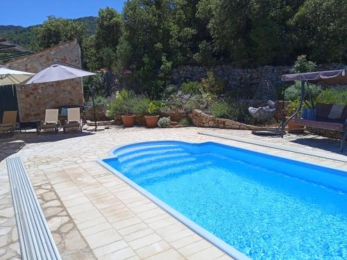 Lavender Hill Hvar Villa - pool, jacuzzi,sauna,BBQ