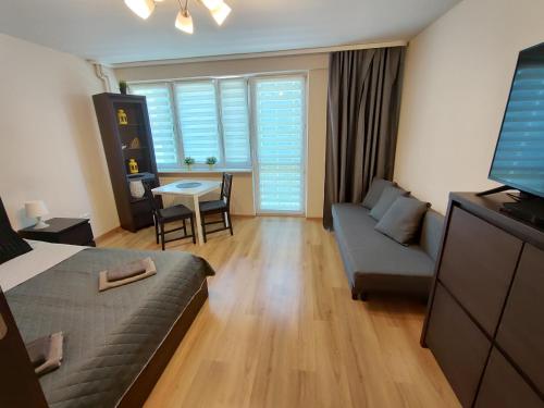 Top Apartamenty Centrum - Metro Rondo ONZ, Varšava (fotografie 7)