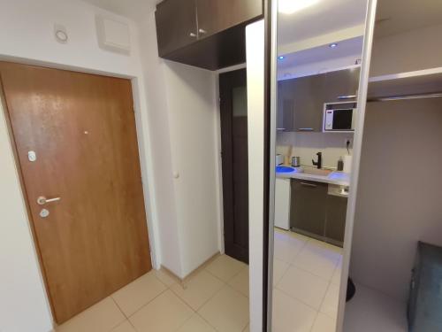 Top Apartamenty Centrum - Metro Rondo ONZ, Varšava (fotografie 9)