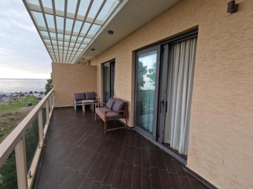 ทัศนียภาพ, Dream Apartment In Chakvi Land with Sea City and Mountain view in ชาควี