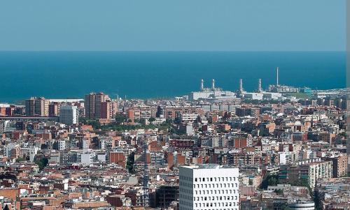 Habitación acogedora a 20min del centro, en Barcelona