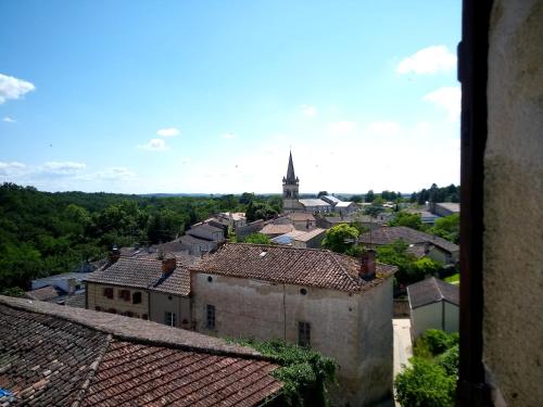 Tour du 14 ème siècle