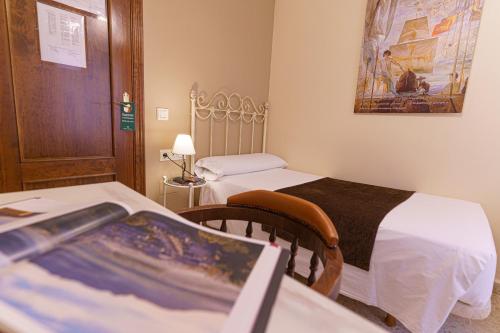 Hotel Colón - image 9