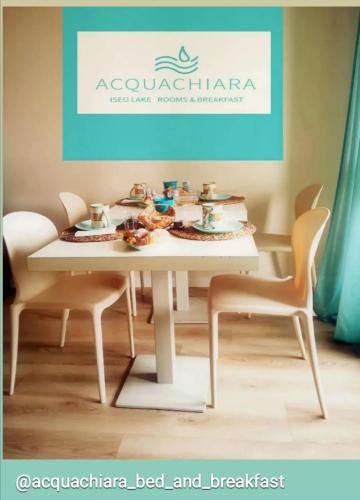 餐飲選擇, ACQUACHIARA ISEO CENTER BED AND BREAKFAST villa with PARKING inside Foresteria in 伊塞歐