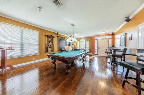 Spacious Pet Friendly Home with Awesome Gameroom and Office Space - Near Lake in Cedar Park, USA
