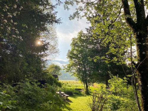 Dārzs, Ammergauer Ferienidyll in Unterammergau