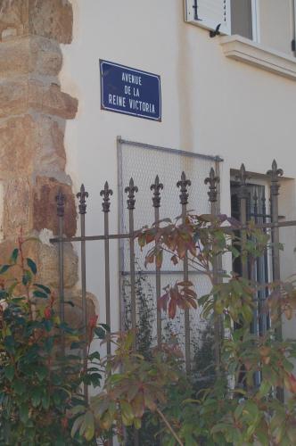 Chateau de la Clapiere - image 5