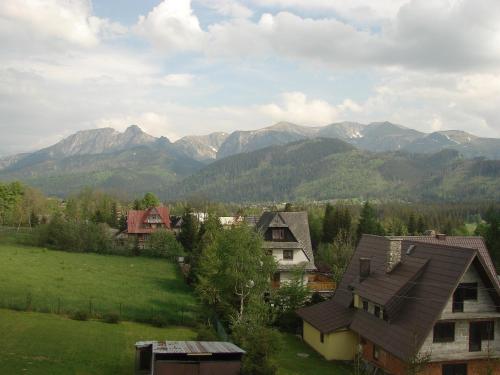 Triple Room with Mountain View image 4