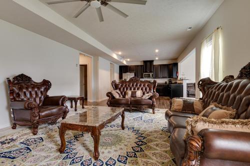 Spacious Home with Fireplace - Near Golf! in Brownsburg (Indiana)