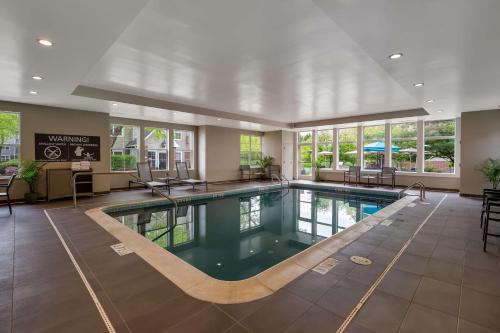 Sonesta ES Suites Parsippany Morris Plains - image 10