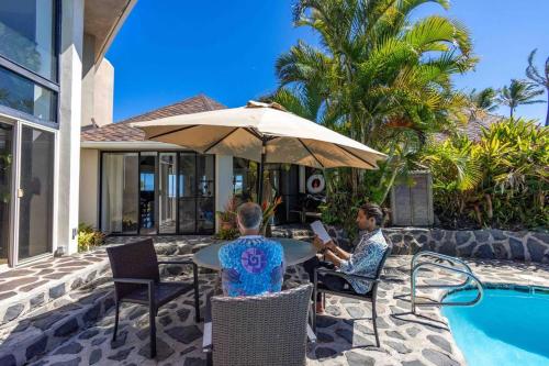 Opulent Waterfall House with Ocean Views in Haiku, Maui