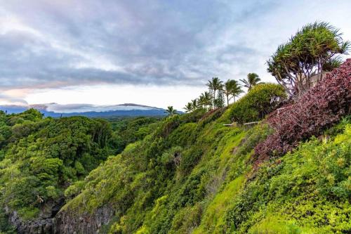 Opulent Waterfall House with Ocean Views in Haiku, Maui