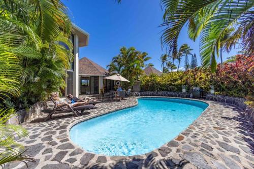 Opulent Waterfall House with Ocean Views in Haiku, Maui