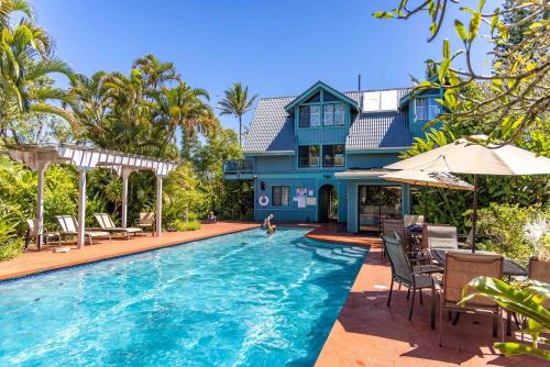 Jasmine Suite on Lush farm in Haiku, Maui jungle