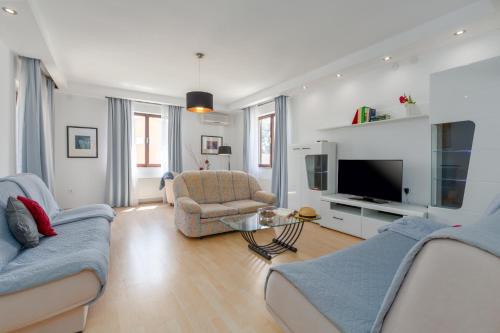 Apartments with WiFi Rovinj - 7144 in 蒙塞納