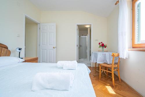 Triple Room Mrljane 327a - image 2