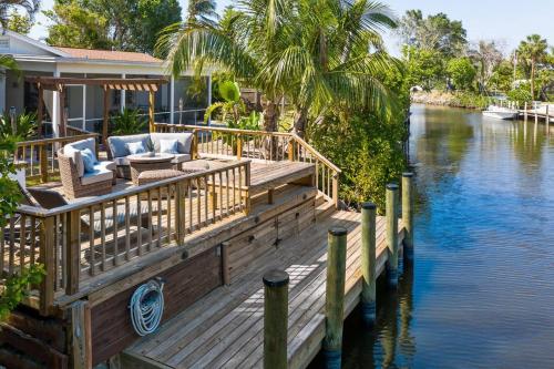 Létesítmények, Boaters Bayshore Bungalow in Kelet-Naples