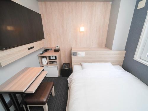 Super Hotel Hiroshima Room Type - Room Selected at Check-In - Non-Smoking