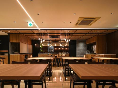 Super Hotel Hiroshima Room Type - Room with Double Bed and Bunk Bed - Smoking Super Hotel Hiroshima Room Type - Room with Double Bed and Bunk Bed - Smoking