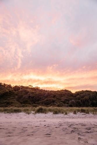 Ocean beach front, 3 Capes Cottage.