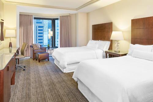 Traditional Double Room with Two Double Beds image 2