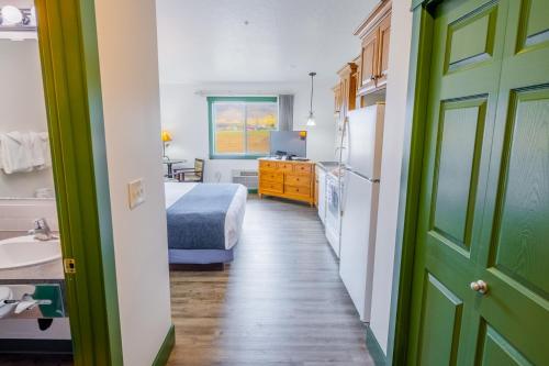 Teton Valley Motel - image 7