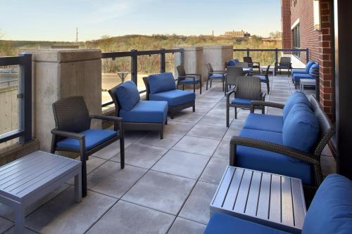 Photo - Courtyard by Marriott Akron Downtown