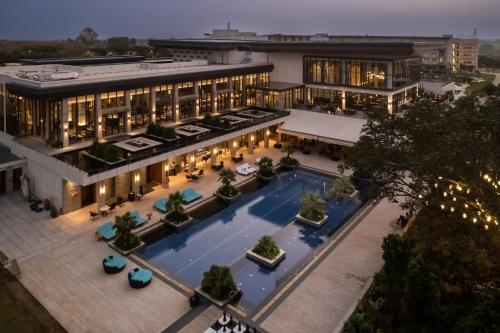 JW Marriott Hotel Bengaluru Prestige Golfshire Resort & Spa