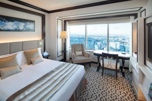 Sky Resort Floor The Club Comfort Double Room with City View