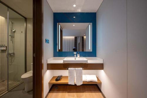 Holiday Inn Express Shanghai Pujiang Lianhang Road by IHG, Shanghai (Foto 5)