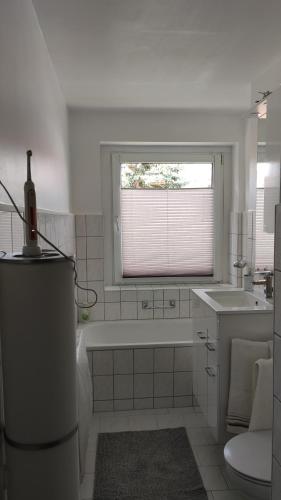 浴室, Wohnung Meeresbrise 48 qm mit Balkon in 羅斯托克市中心