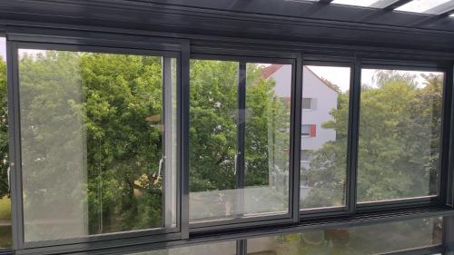 陽台/露台, Wohnung Meeresbrise 48 qm mit Balkon in 羅斯托克市中心