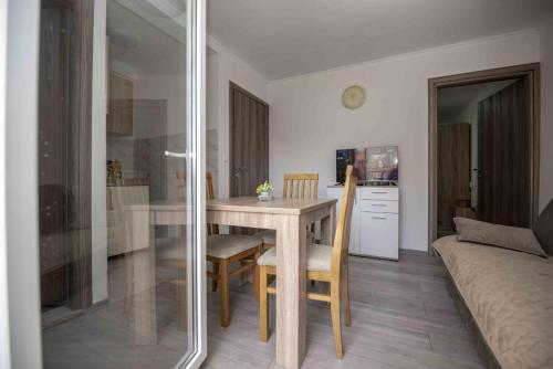 Apartment Miske 3